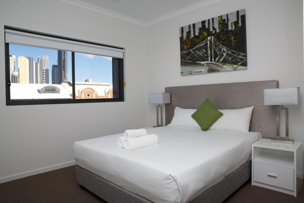Atrio Apartments Brisbane Phòng bức ảnh
